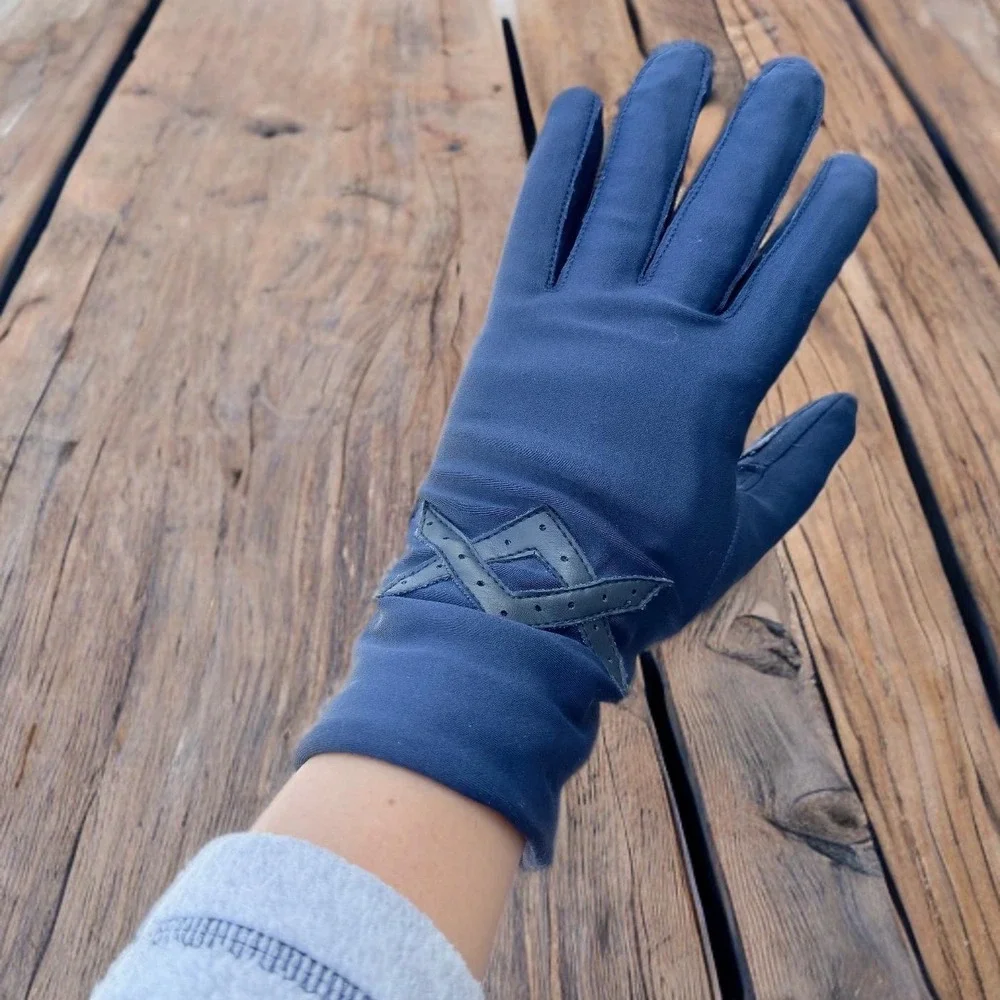 Vintage Navy Blue Thinsulate Lined Winter Gloves Gripped Palm Tech Minimalist OS - Picture 2 of 8